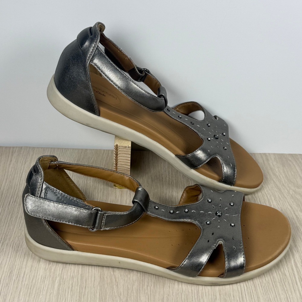 Clarks Unstructured Un Adorn Lane Pewter Metallic Leather Sandals Womens 9.5 M